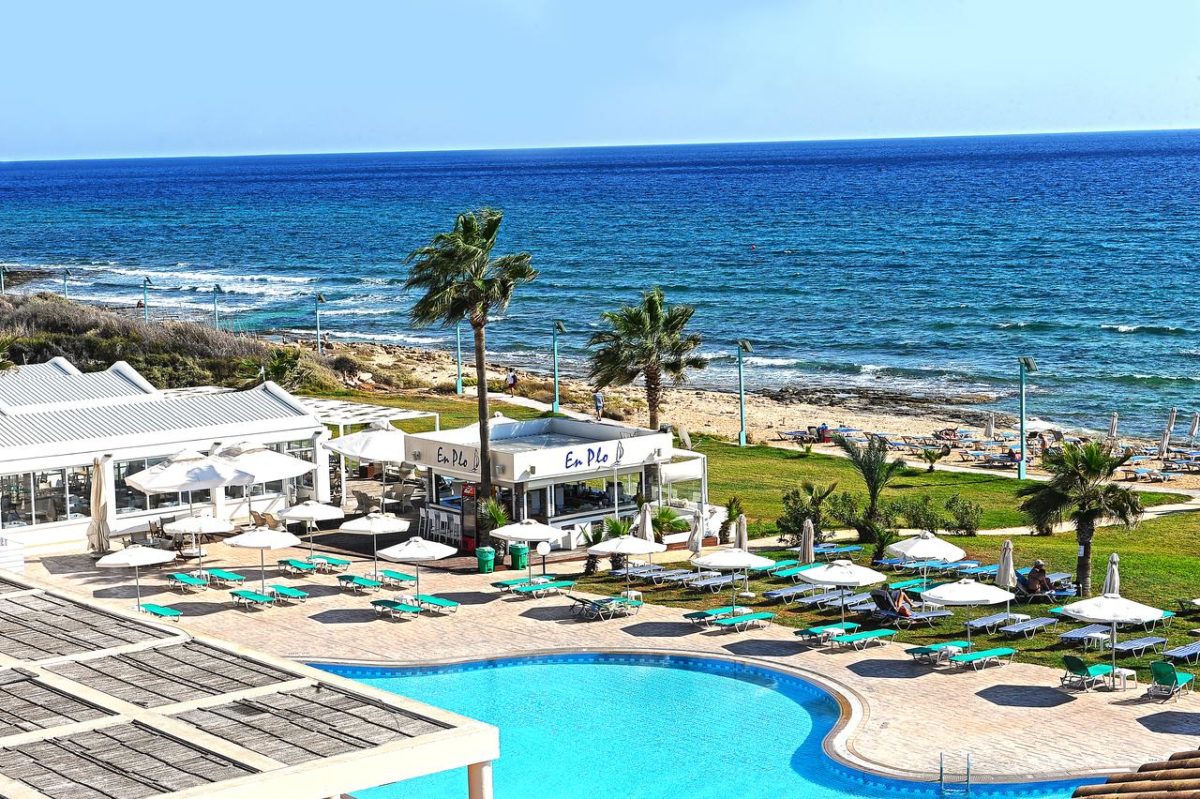 PIERE ANNE HOTEL475 *