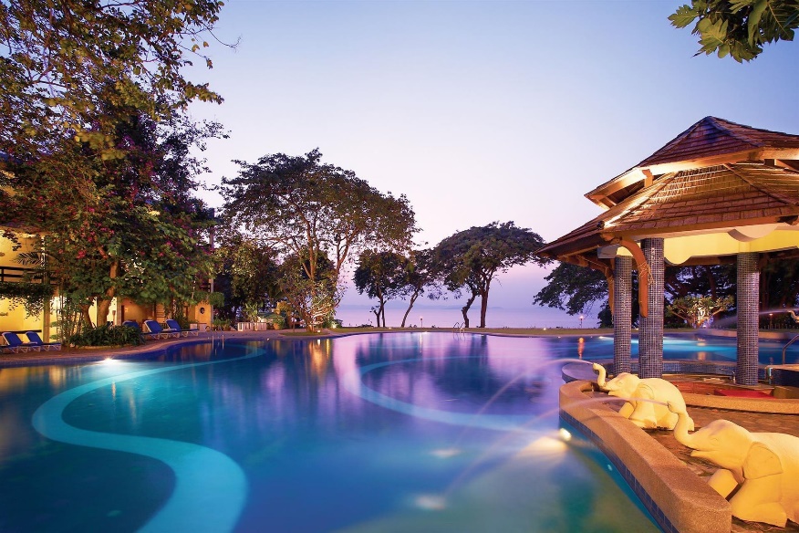 COSY BEACH HOTEL 4*