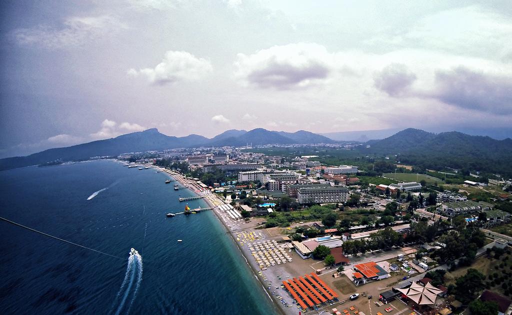 ARMAS BEACH HOTEL 4*