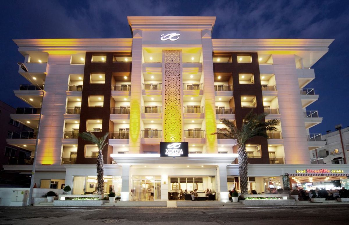 XPERIA GRAND BALI 4*