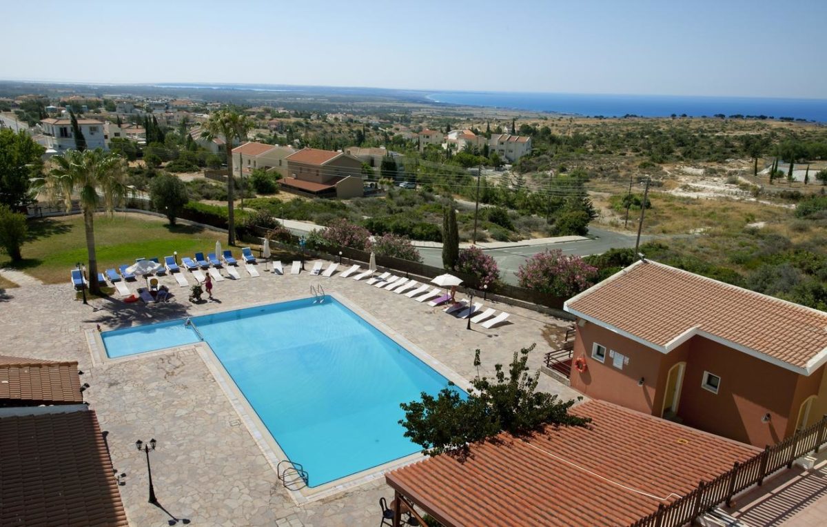 EPISKOPIANA 4*