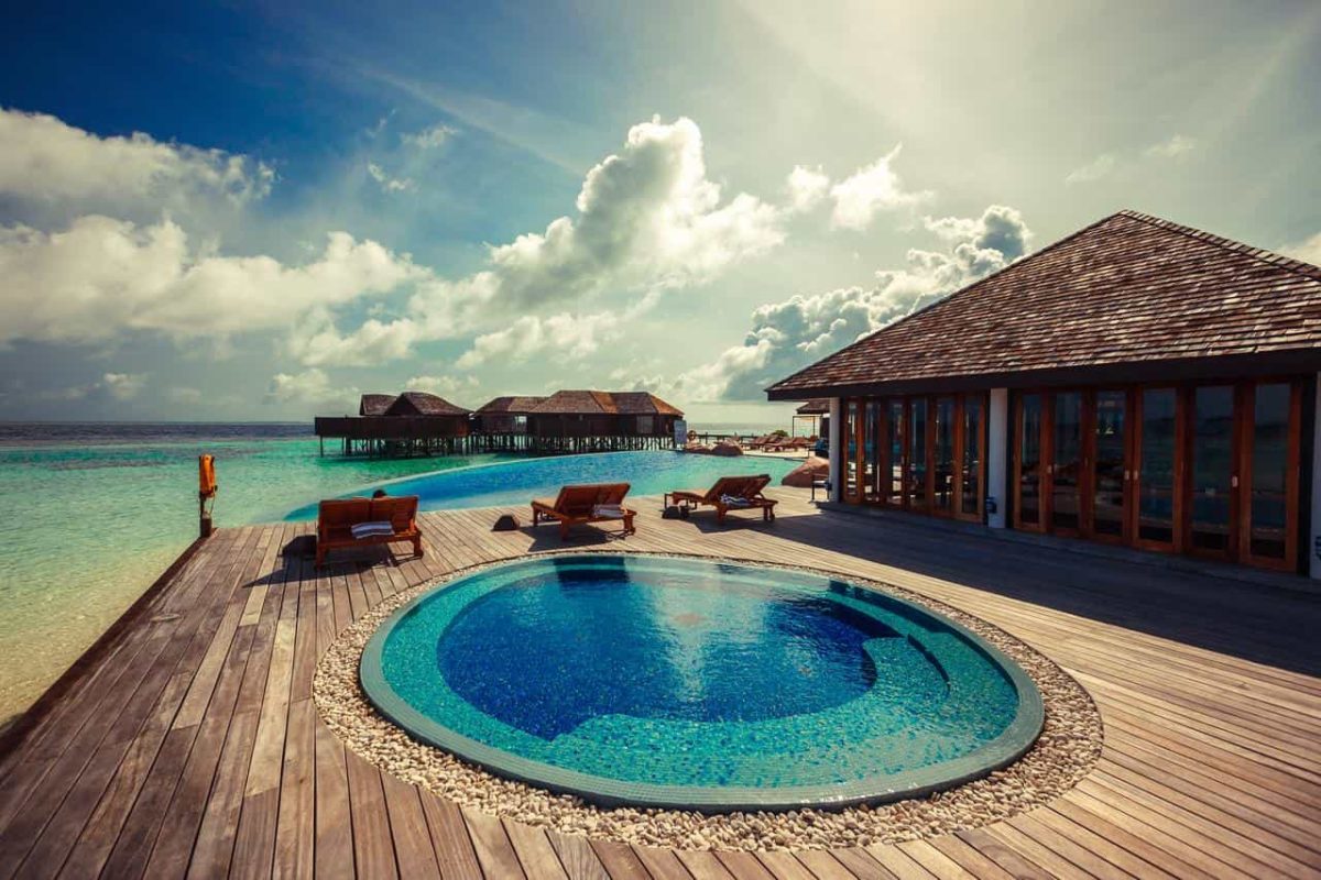 LILY BEACH RESORT & SPA HUVAHENDHOO 5*